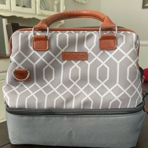 Arctic zone double decker lunch box